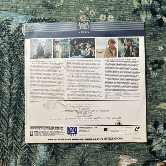 VINTAGE Star Wars: A New Hope Laserdisc - Picture 2 of 6